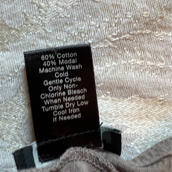 Women’s Ann Taylor LOFT Brown sleeveless Tee - Picture 4 of 4